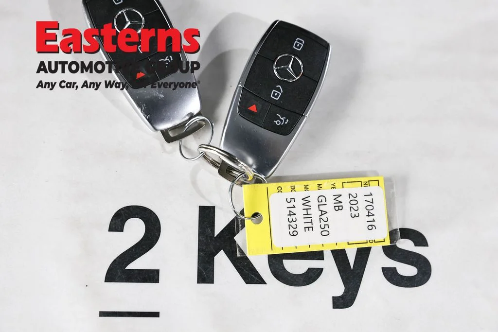 Used 2023 White Mercedes-Benz GLA 250 image 15