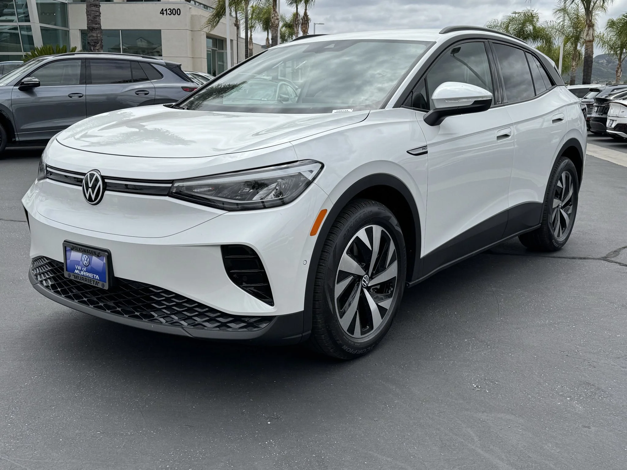 New 2026 Opal White Pearl Volkswagen Pro image 3