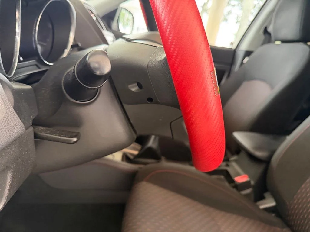 Used 2019 Black Mitsubishi  image 37