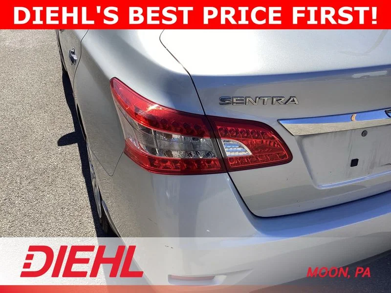 Used 2013 Silver Nissan SV image 31