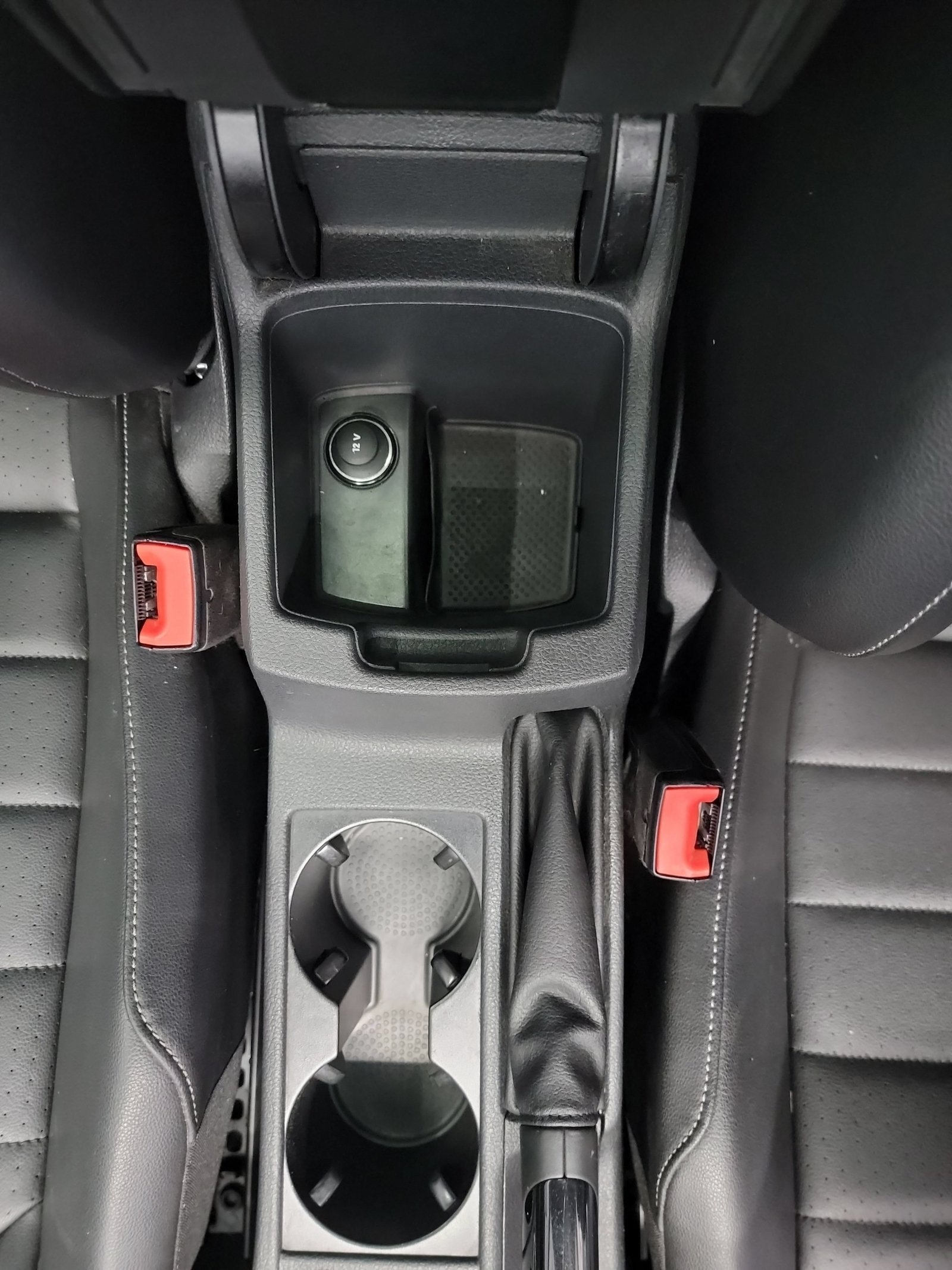 Used 2017 Pure White Volkswagen SEL image 28
