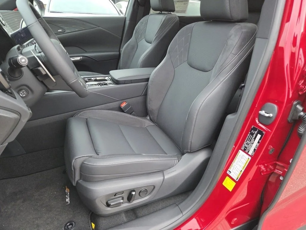 2026 Lexus RX 350h Luxury - Photo 6