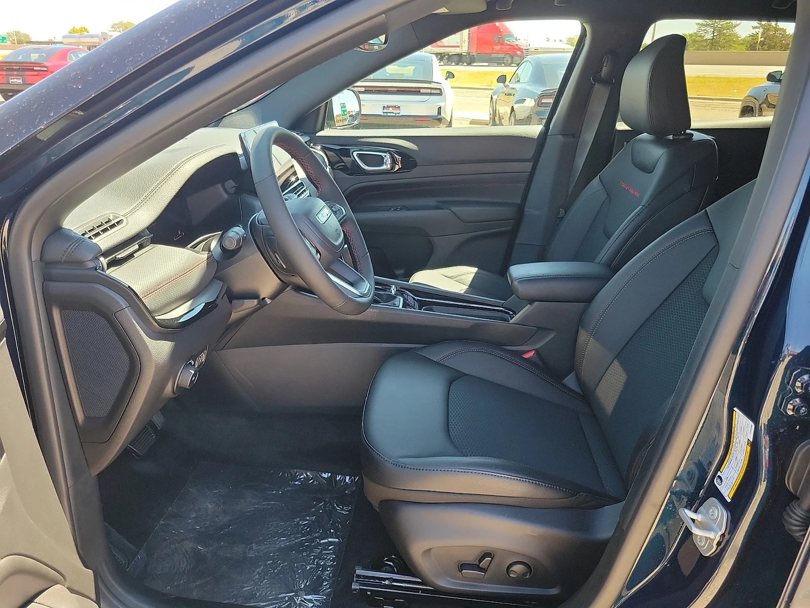 New 2026 Fathom Blue Pearl Coat Jeep TRAILHAWK 4X4 image 12