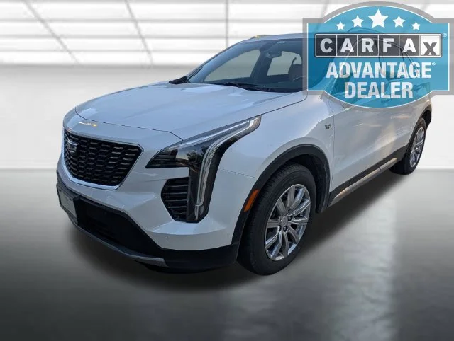 Used 2019 CRYSTAL WHITE TRICOAT Cadillac FWD Premium Luxury image 4