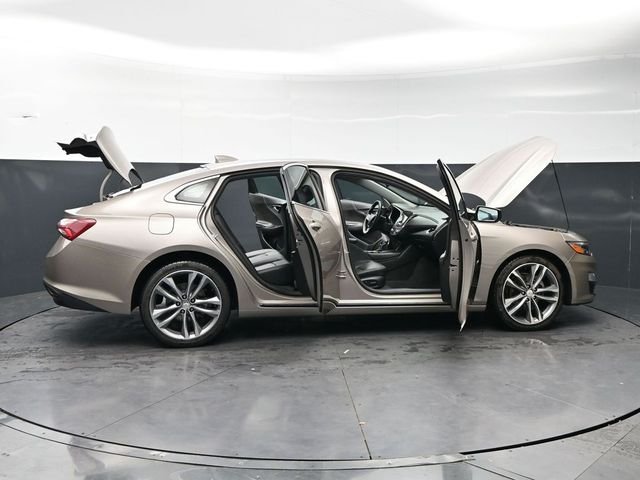 Used 2024 Mineral Gray Metallic Chevrolet LT image 33