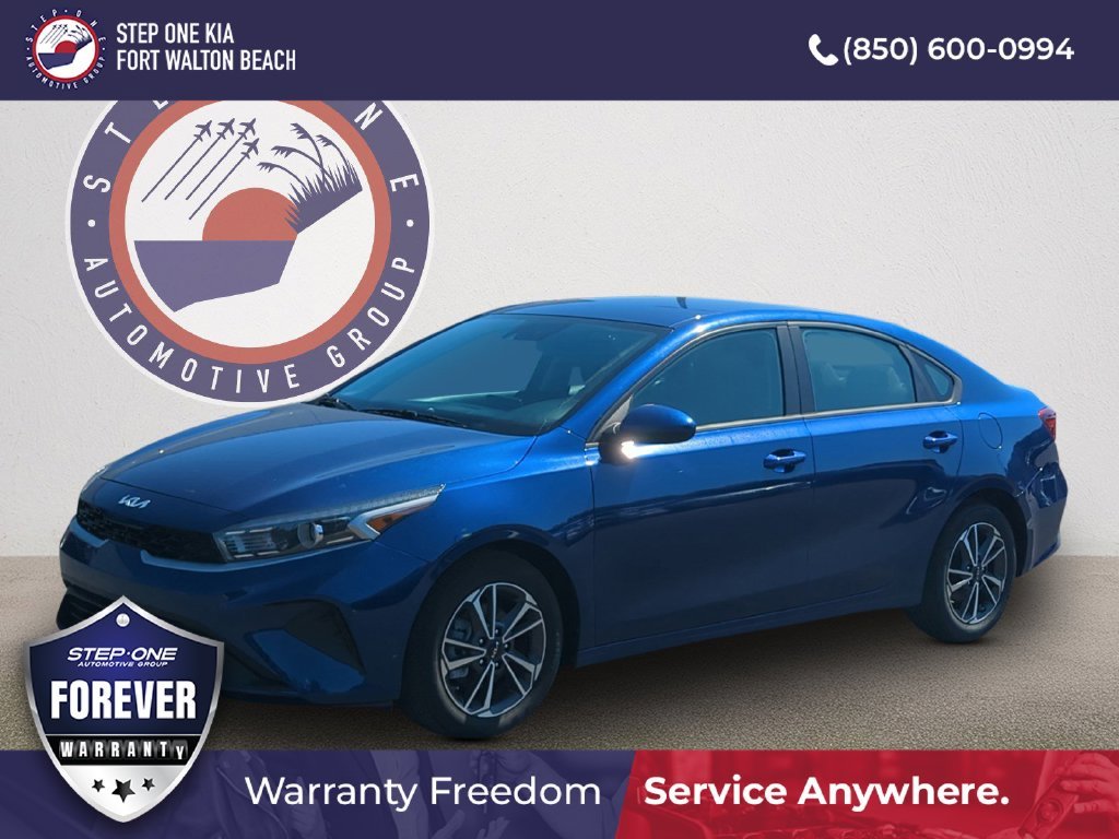 Used 2023 Blue Kia LXS image 1