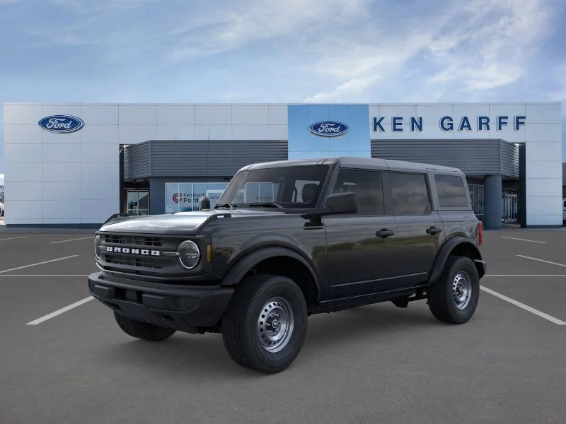 2026 Ford Bronco Base 4x4's photo