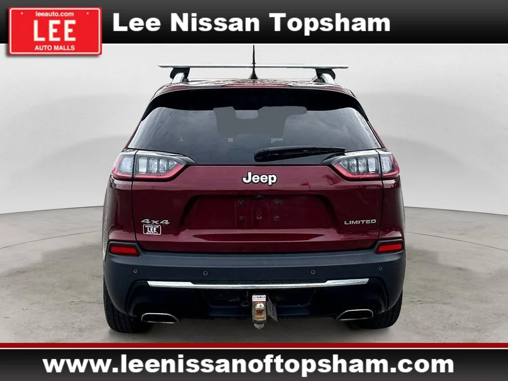 Used 2019 Velvet Red Pearlcoat Jeep Limited image 5