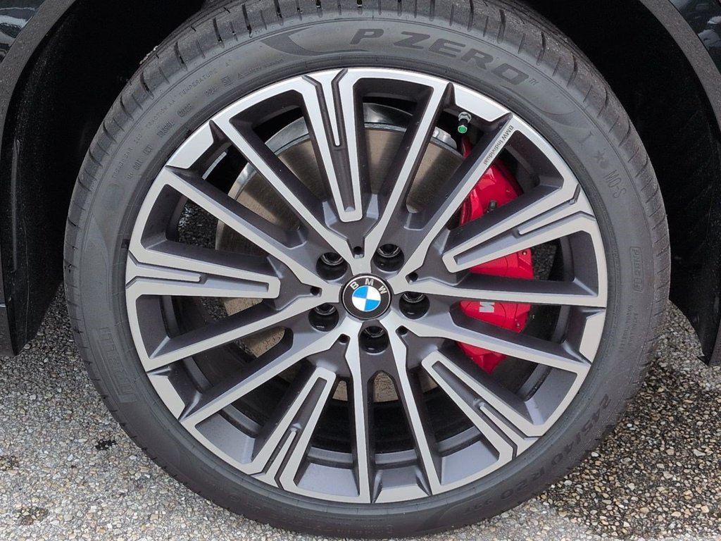 New 2027 Black Sapphire Metallic BMW xDrive28i image 11