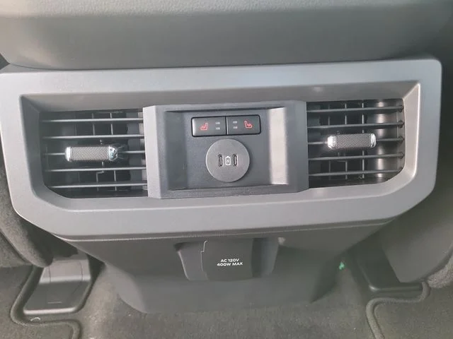 New 2026 Avalanche Ford Lariat image 16