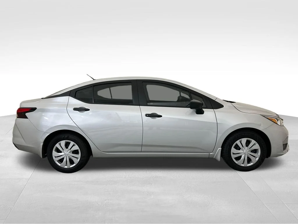 Used 2024 Silver Nissan 1.6 S image 7