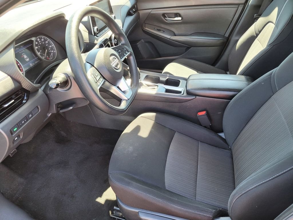 Used 2024 Gray Nissan SV image 15