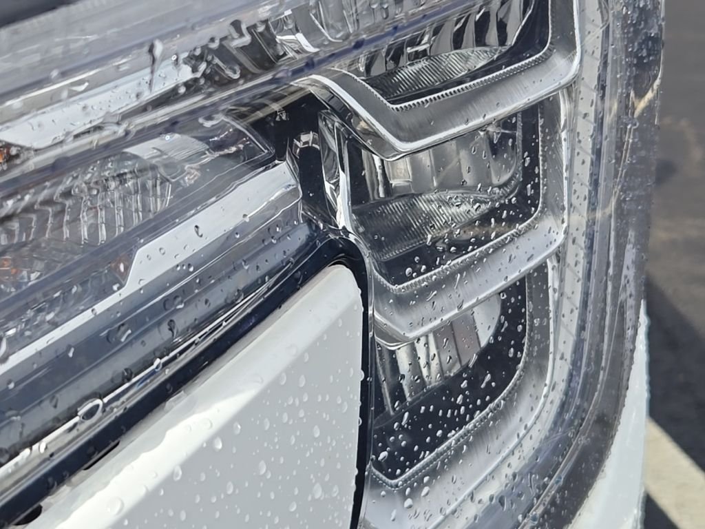 2023 GMC Terrain SLE - Photo 34