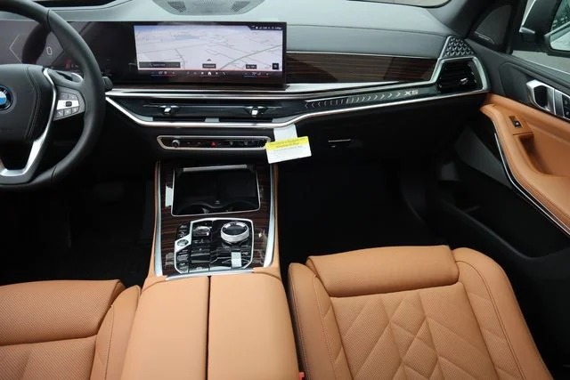 2026 BMW X5 50e - Photo 13