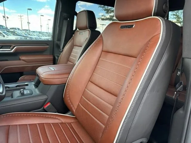 2026 GMC Sierra 3500HD Denali Ultimate - Photo 13