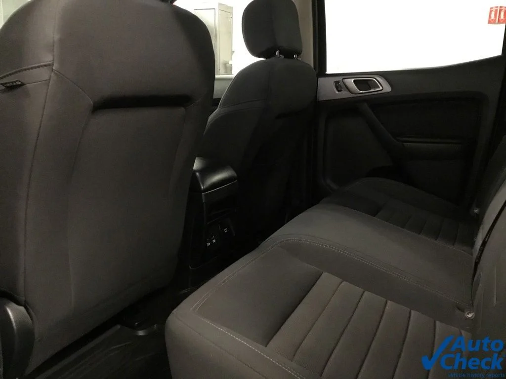 Used 2019 Black Ford XLT image 34