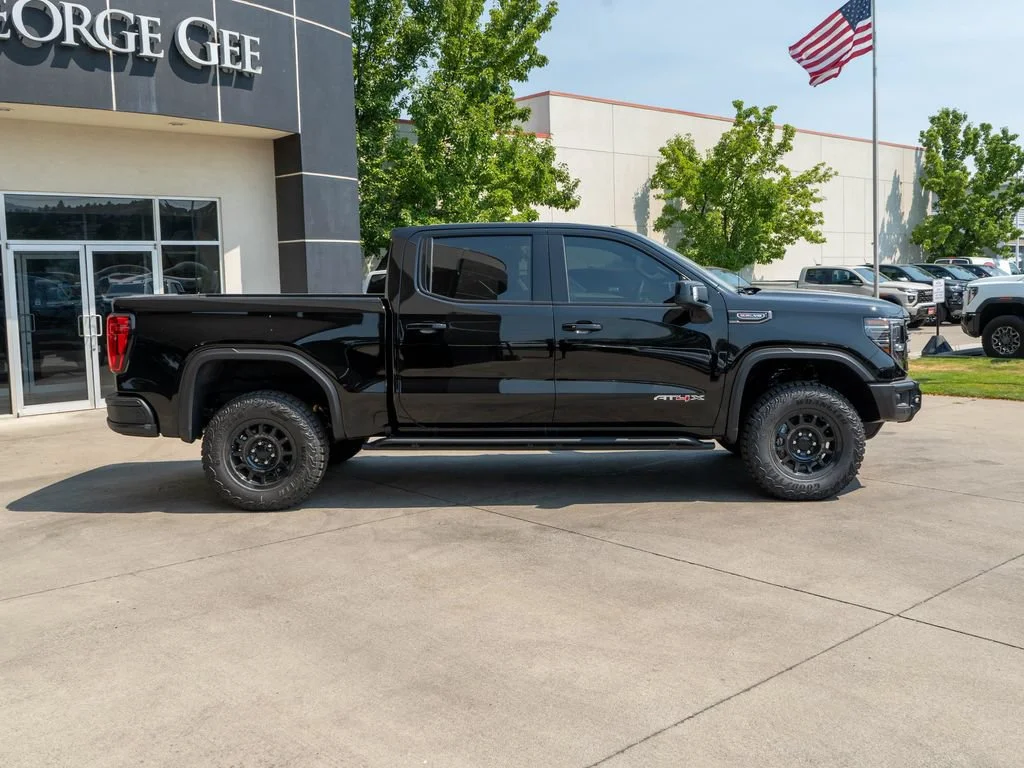 New 2026 Onyx Black GMC AT4X image 8