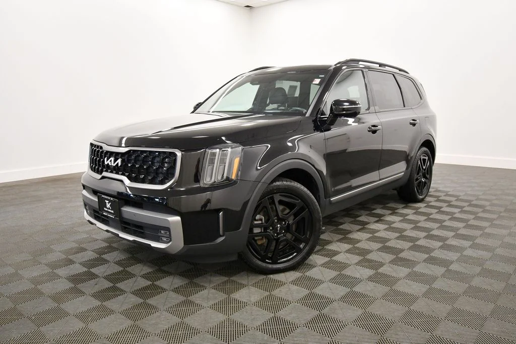 Certified 2023 Kia Telluride SX Prestige X-Line with VIN 5XYP5DGC7PG401301 for sale in Rochester, Minnesota
