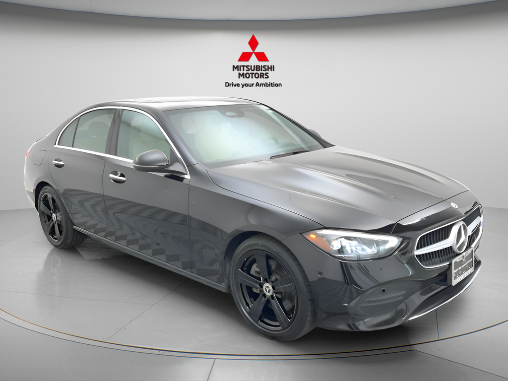 Used 2025  Mercedes-Benz C 300 image 3