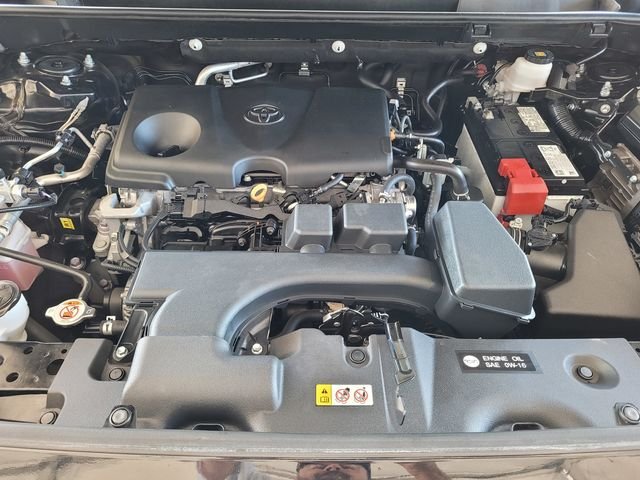 2024 Toyota RAV4 LE - Photo 27