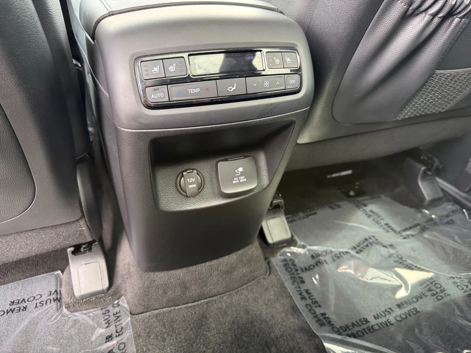 2024 Hyundai Palisade Limited - Photo 15
