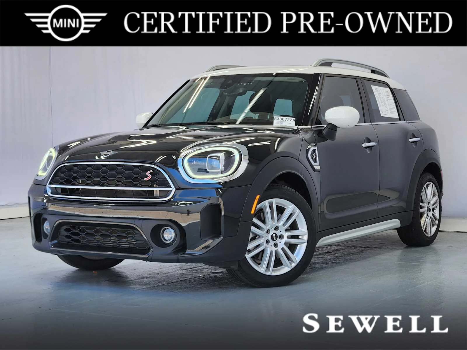 2024 MINI Countryman Cooper S's photo