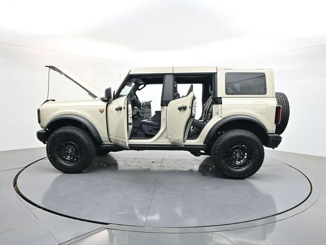 New 2026 Desert Sand Ford Badlands® image 53