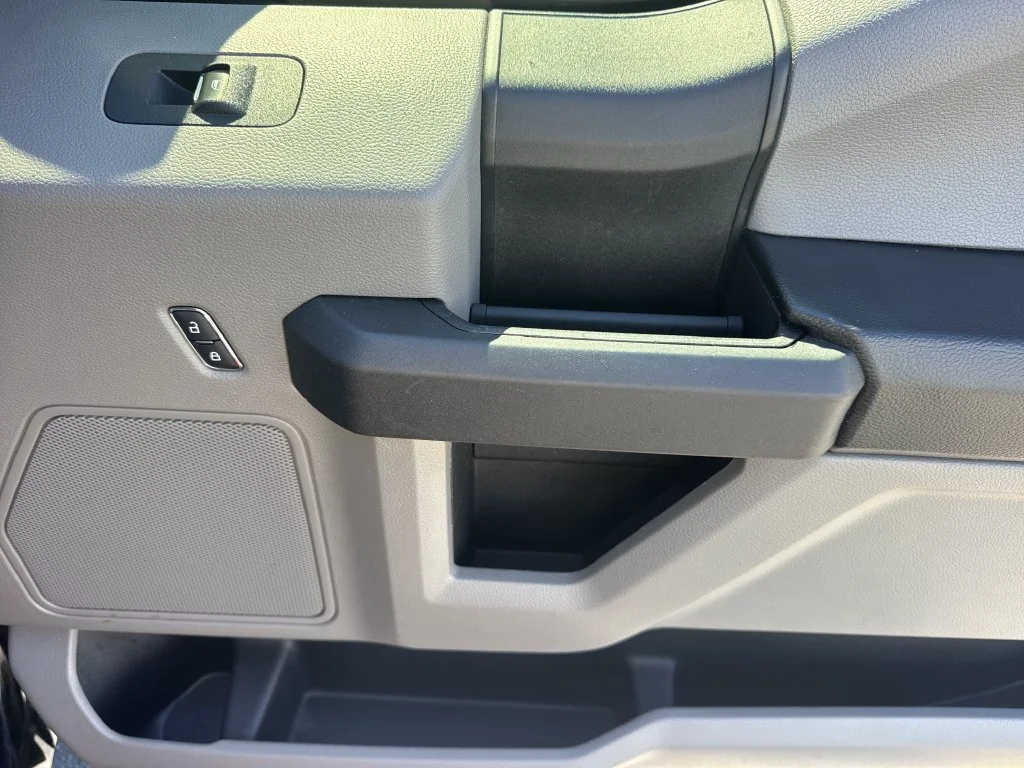 Used 2018 Black Ford XL image 14