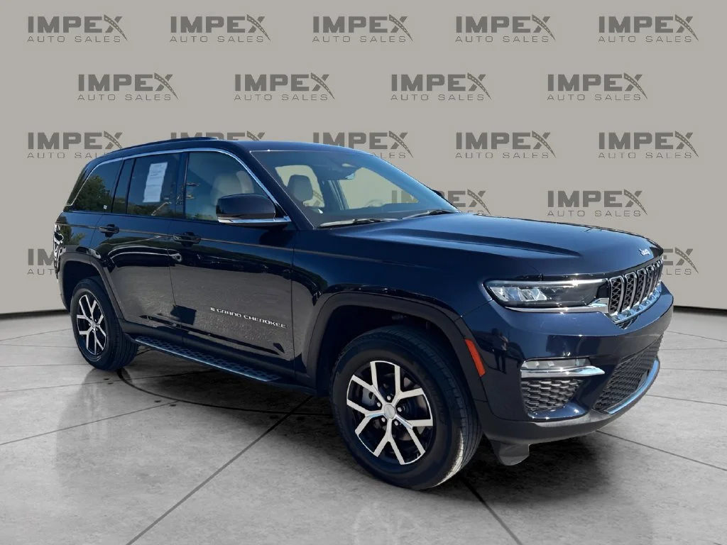 Used 2025 Black Jeep Limited image 7