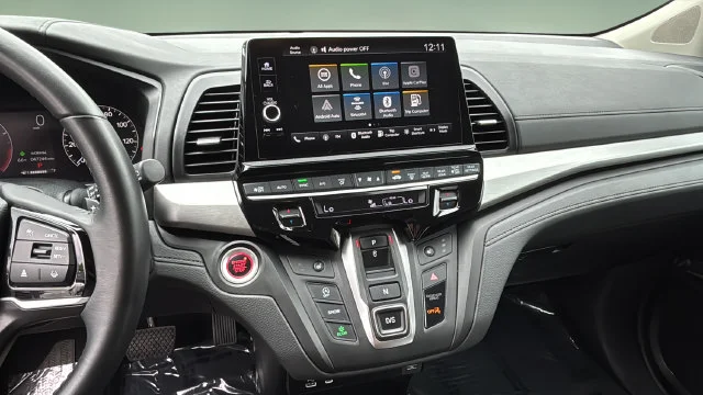 Used 2025  Honda EX-L image 26