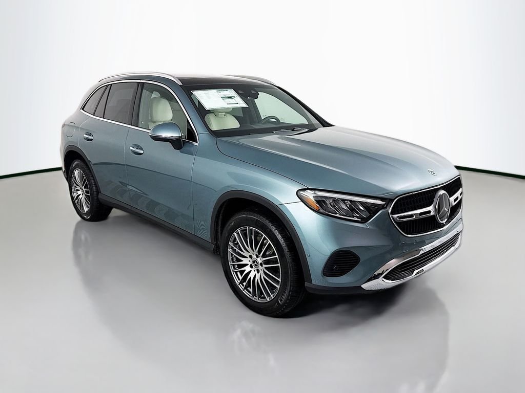 New 2026 Verde Silver Metallic Mercedes-Benz GLC 300 image 7