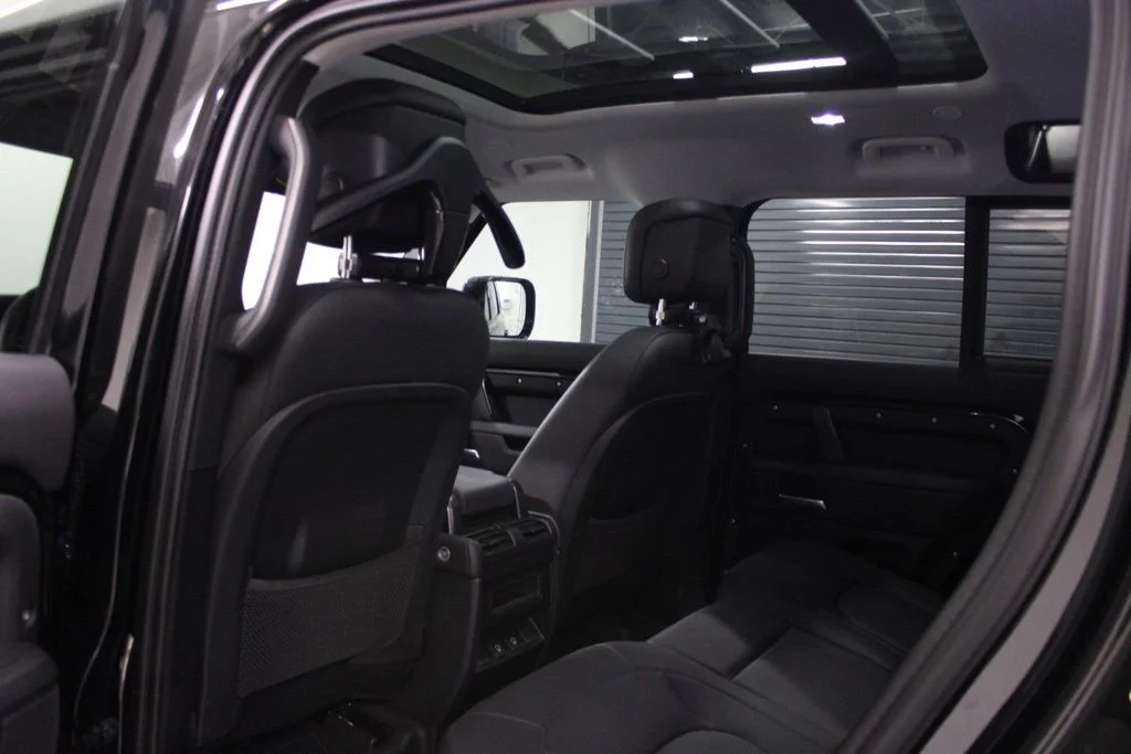 Certified Used 2025 Santorini Black Metallic Land Rover S image 34