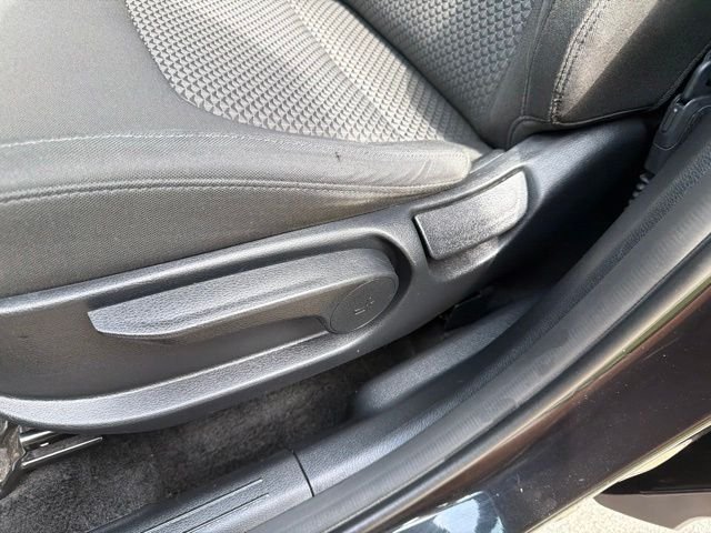 Used 2024 Black Kia LX image 26