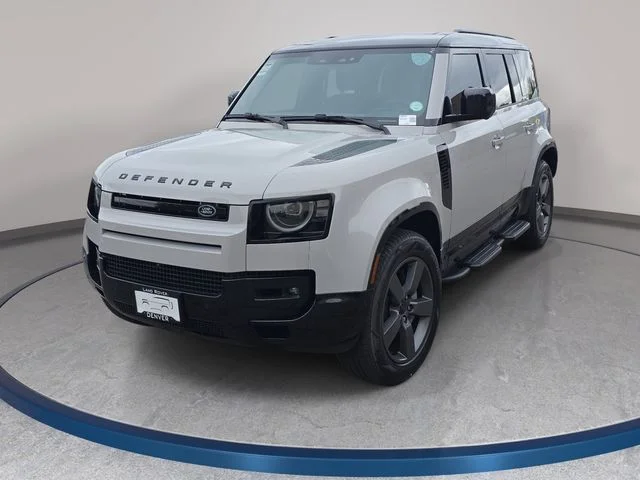 2026 Land Rover Defender 110 X-Dynamic SE P400's photo