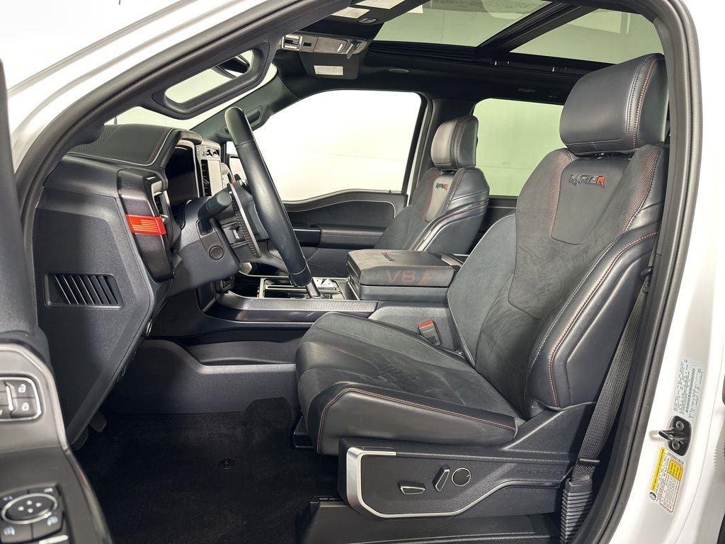 Used 2025 Oxford White Ford Raptor image 25