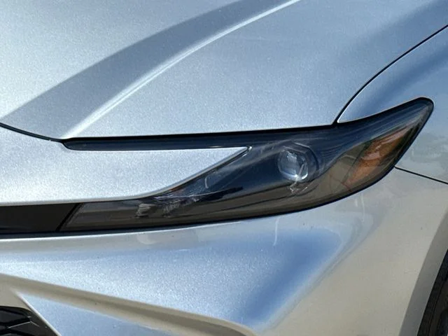 Used 2025 Silver Toyota LE image 4