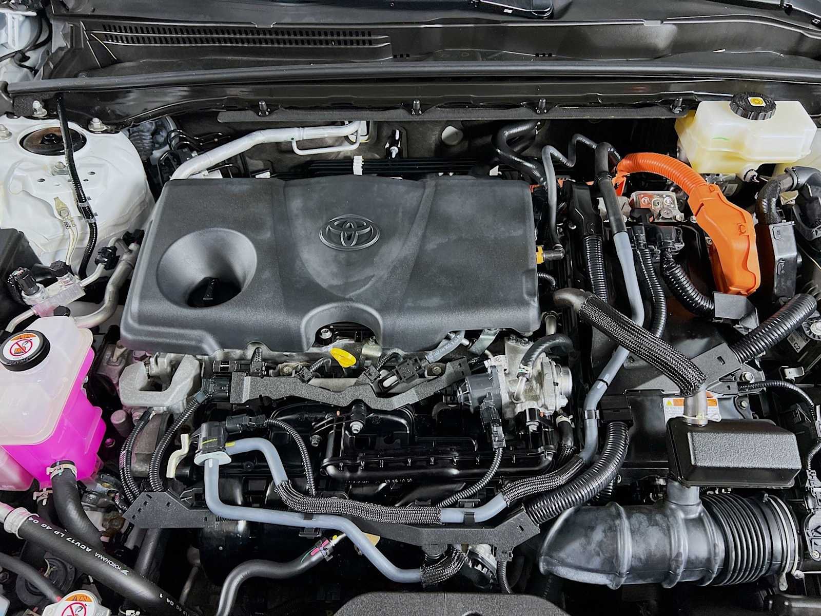Used 2023 Oxygen White Toyota XLE image 30