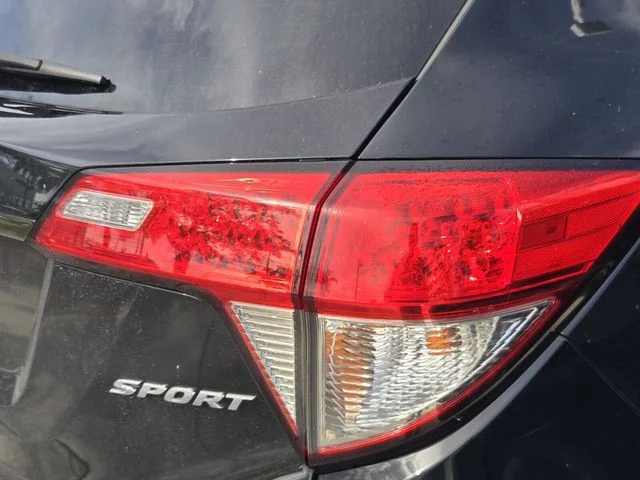 Used 2022 Black Honda Sport image 9