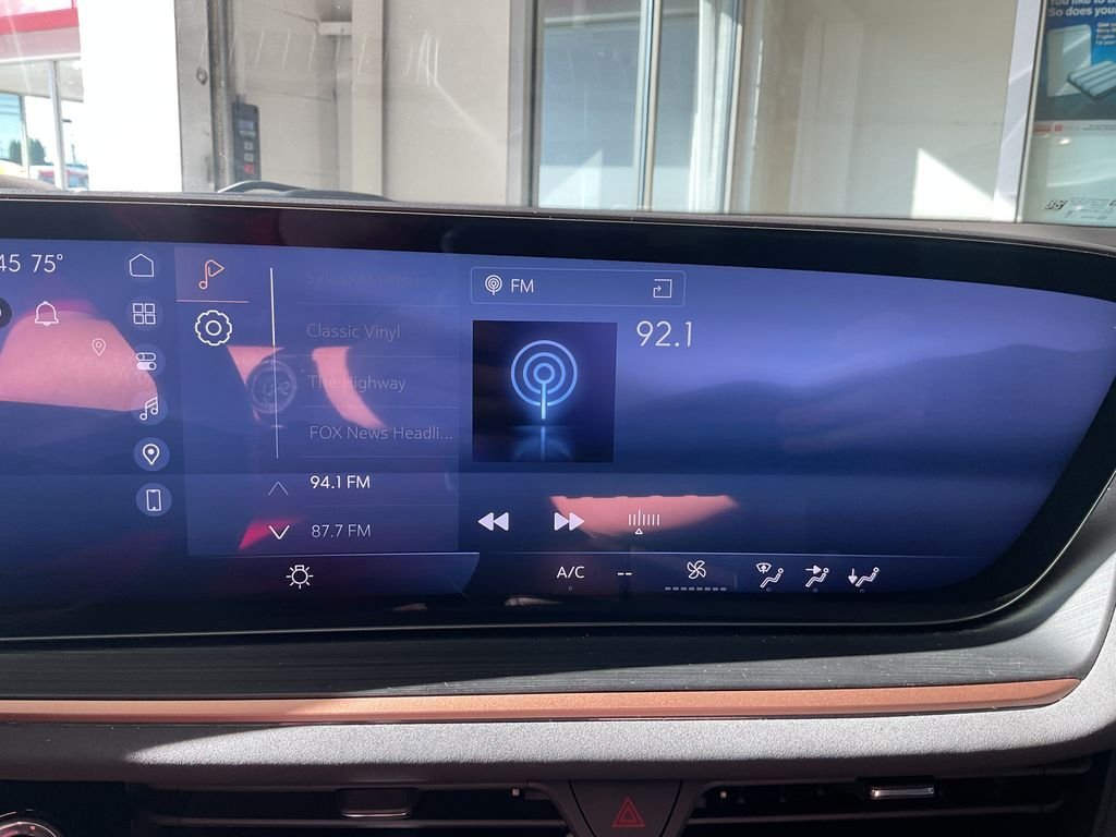 Used 2025 Gray Buick Sport Touring image 23