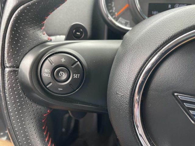 Used 2020 Light White MINI Classic image 35