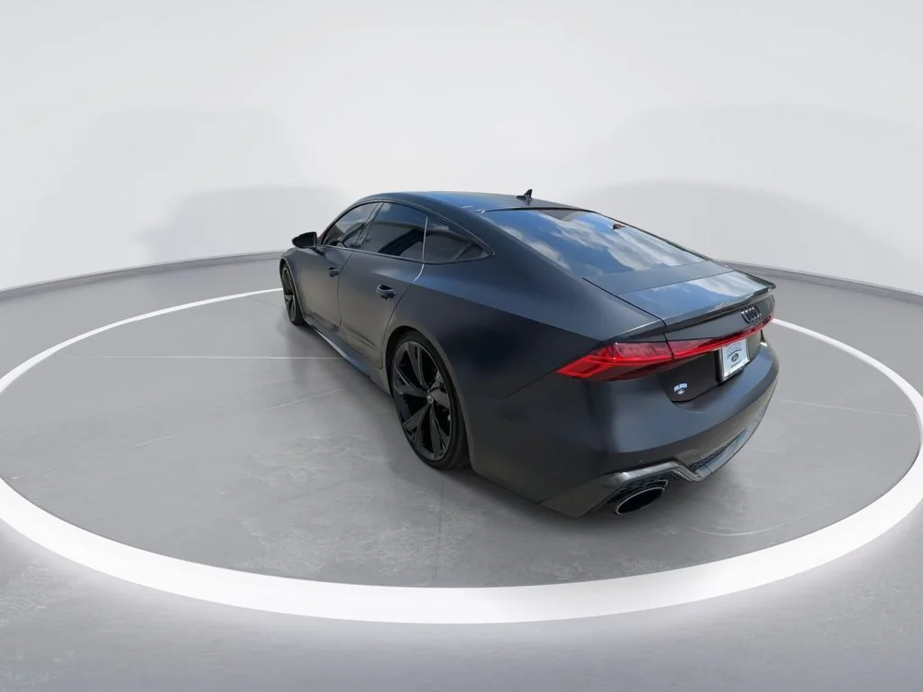 Used 2021  Audi 4.0T image 6