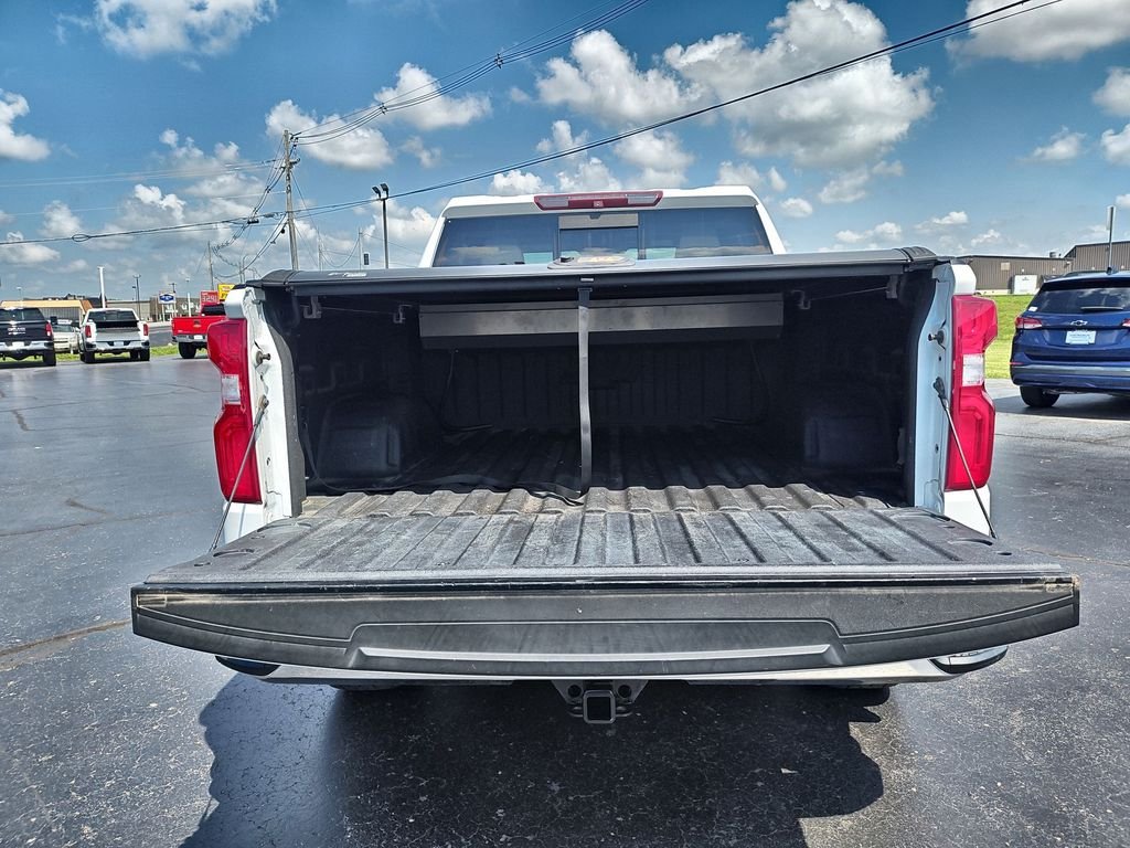 Used 2019 White Chevrolet LTZ image 24