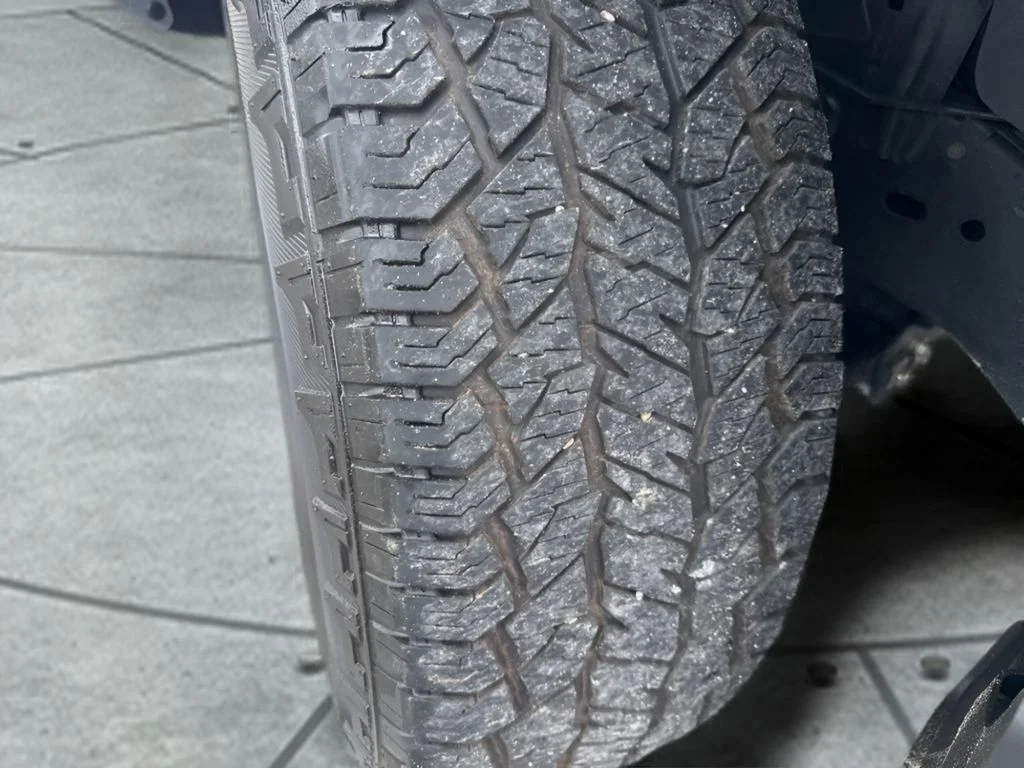 Used 2024 Gray Nissan PRO-4X image 36