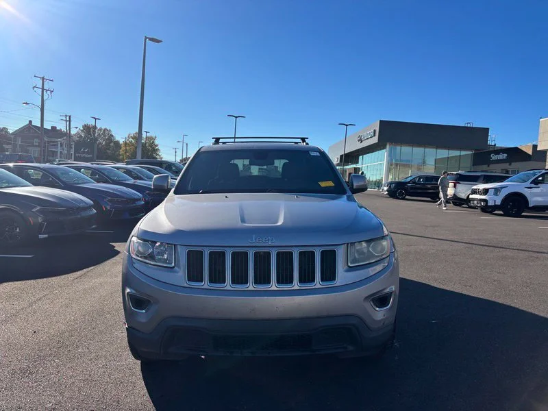 Used 2015 Silver Jeep Laredo image 2