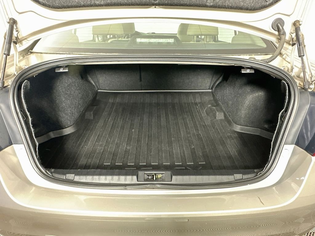 Used 2016 Tungsten Metallic Subaru 2.5i image 29