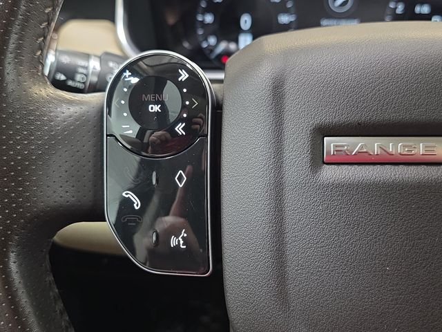 Used 2019 Blue Land Rover HSE image 16