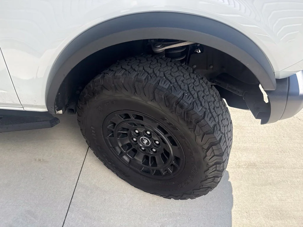Used 2022 Oxford White Ford Badlands image 14