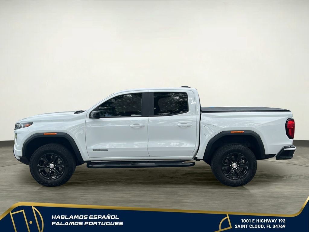 Used 2024 Summit White GMC Elevation image 3