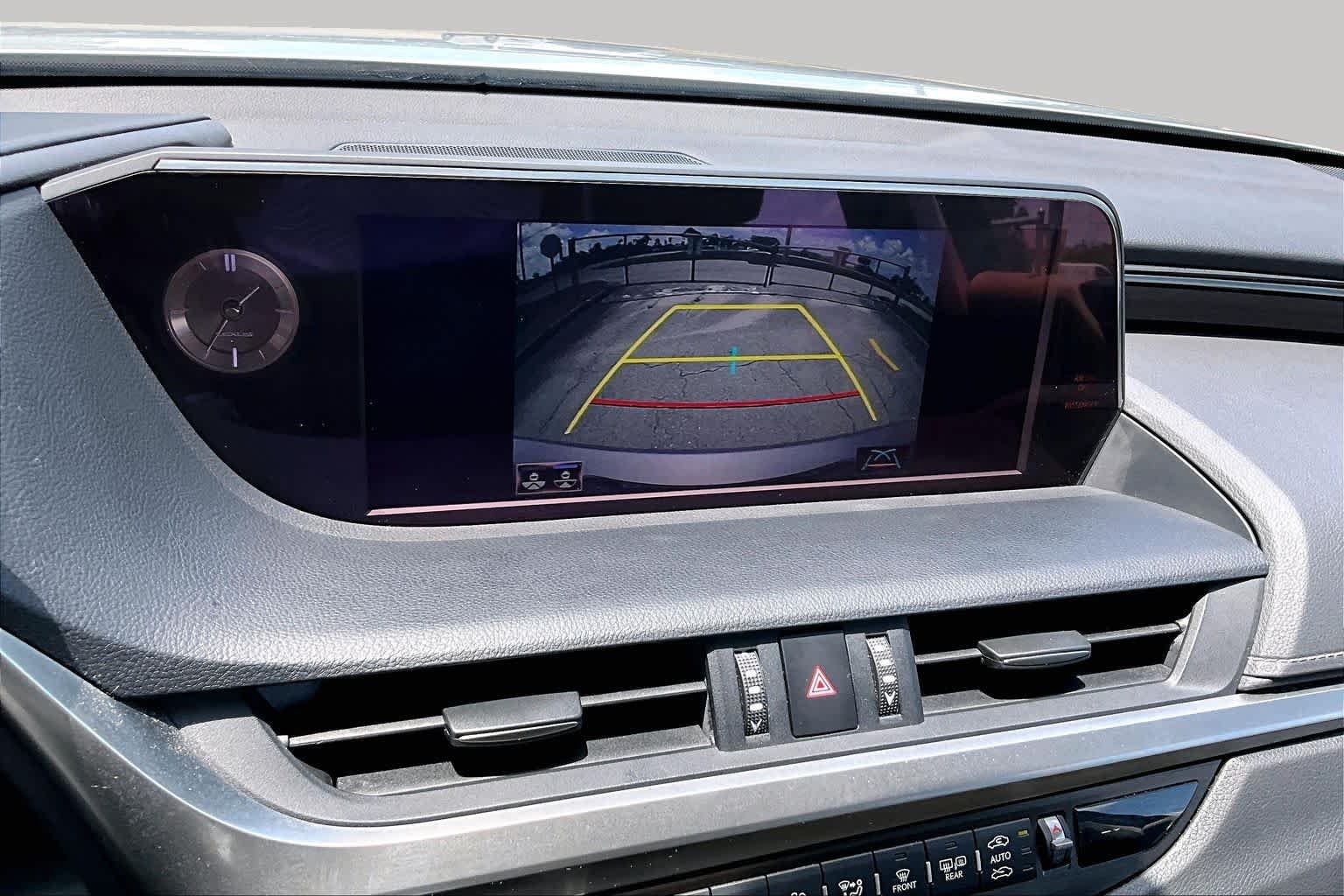 Used 2020 Silver Lining Metallic Lexus  image 25