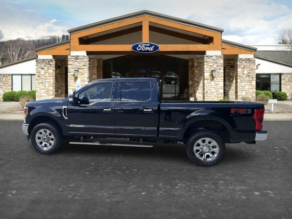 Used 2019 Black Metallic Ford King Ranch image 7